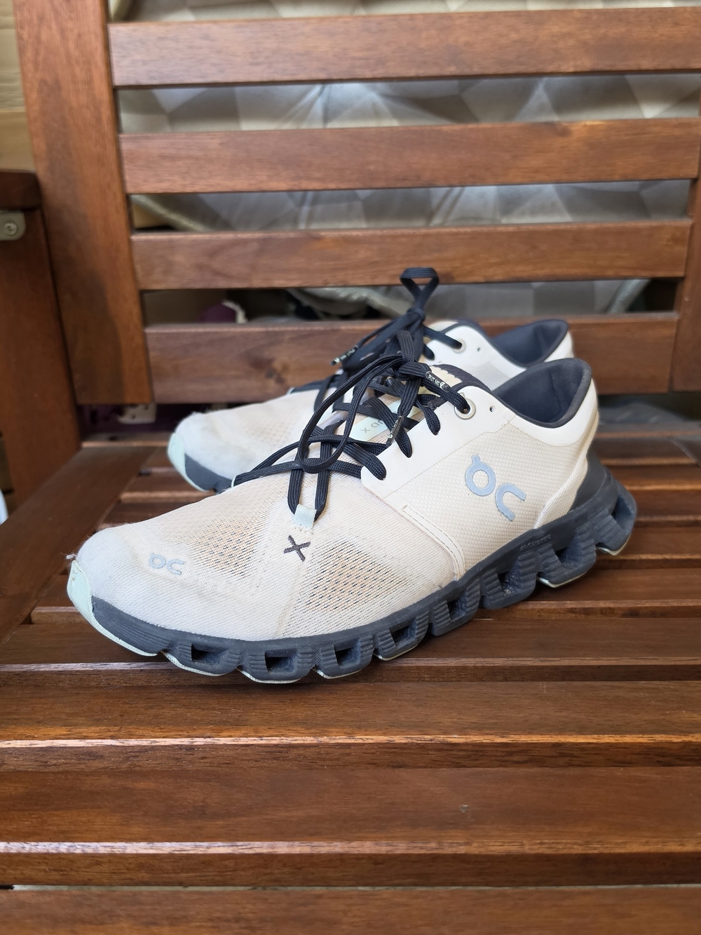 ON Cloud X3 Womens Road Running Shoes Size US 9.5